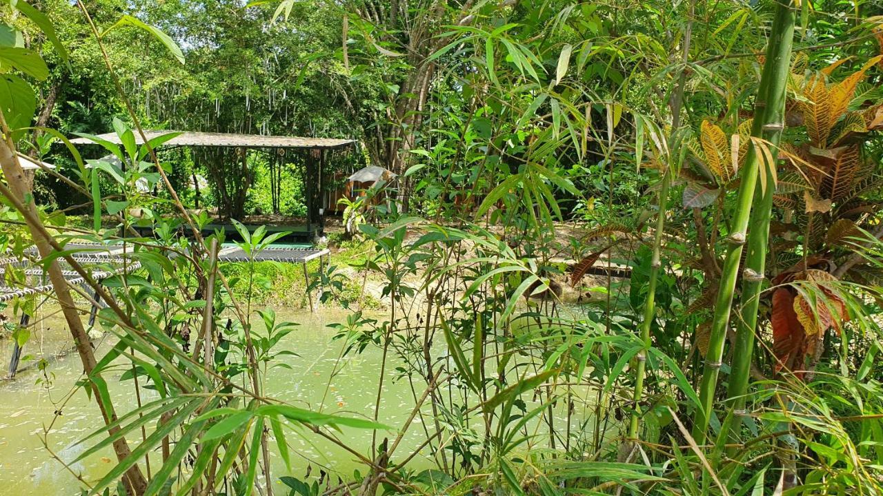 Hug Rimtharn Hotel Ban Khao Klom Exterior photo